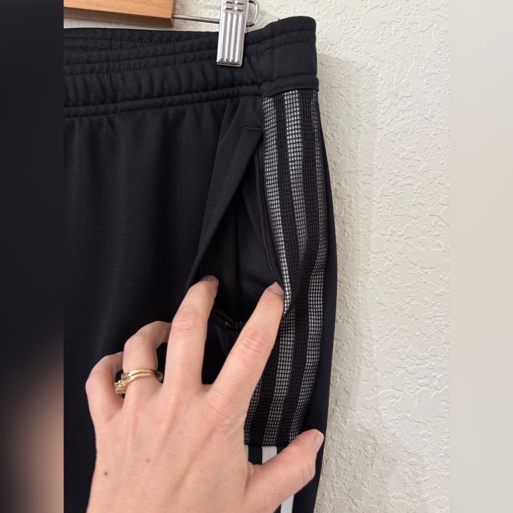 adidas Tiro 21 Women's Training Pants - L - Picture 4 of 12